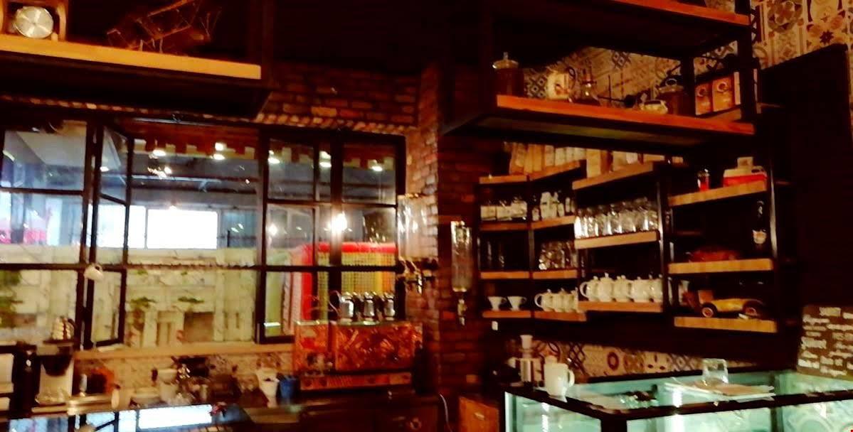 Voswos Garage Coffee Hotel アンタルヤ エクステリア 写真