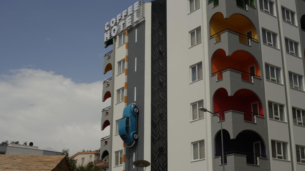 Voswos Garage Coffee Hotel アンタルヤ エクステリア 写真