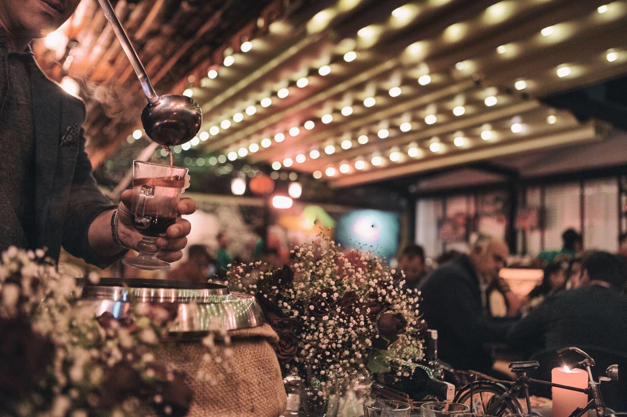 Voswos Garage Coffee Hotel アンタルヤ エクステリア 写真